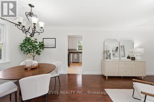 16 Carrington Court, Hamilton, ON 