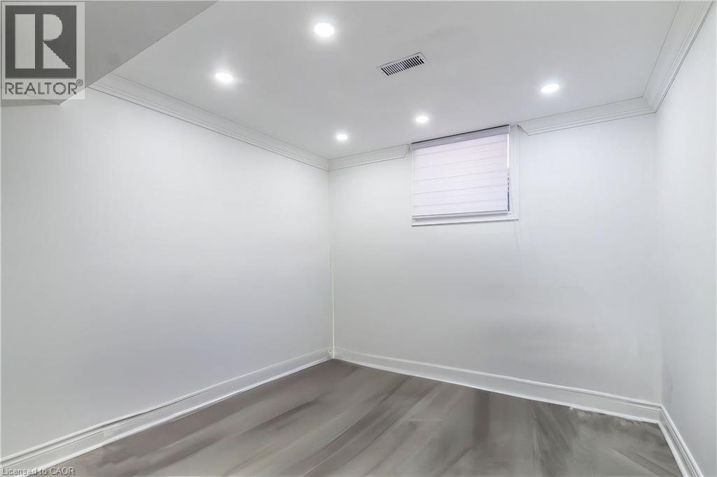 252 Thorner Drive Unit# Basement, Hamilton, ON