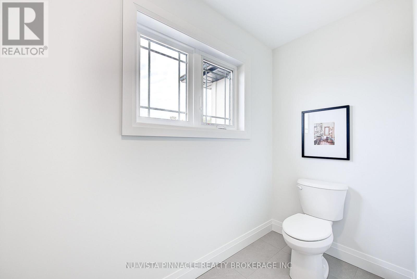 10 Woodmere Path, Middlesex Centre (Ilderton), ON
