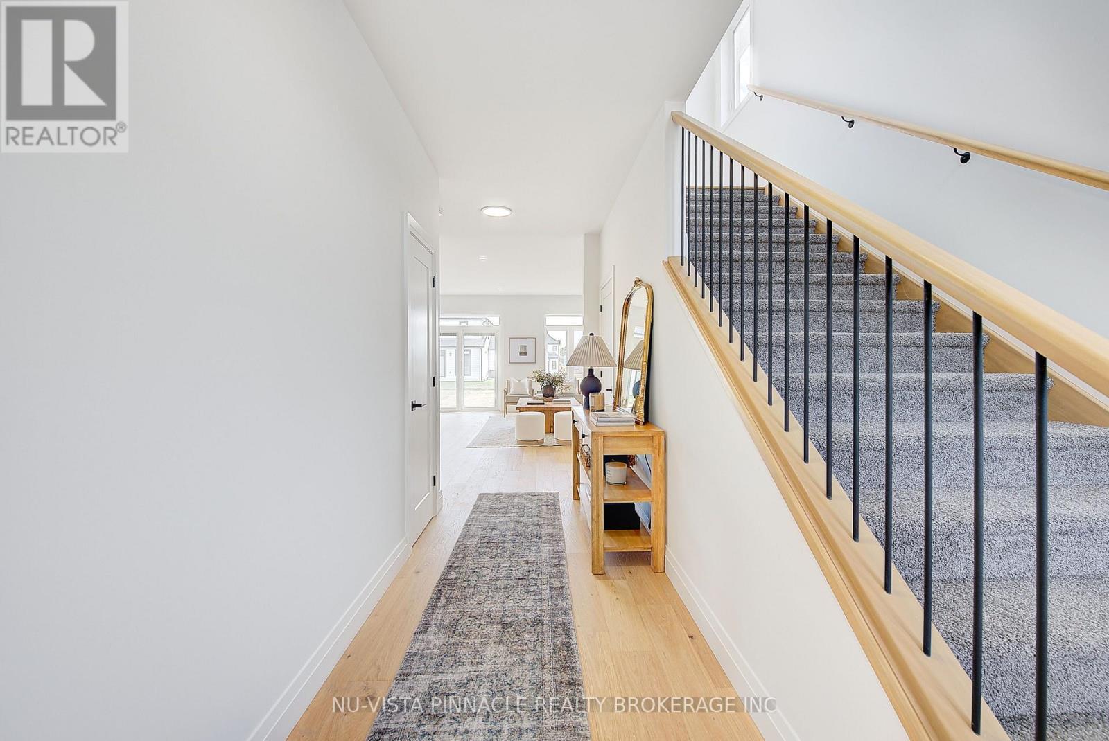 10 Woodmere Path, Middlesex Centre (Ilderton), ON