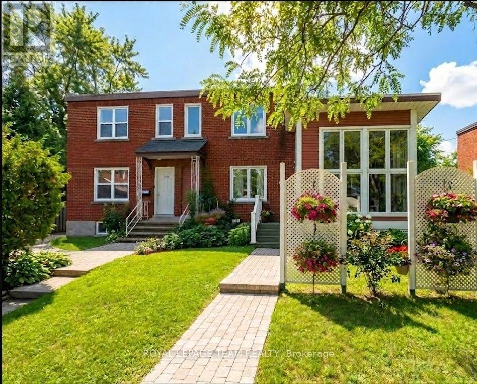 1220 Dorchester Avenue, Ottawa, ON