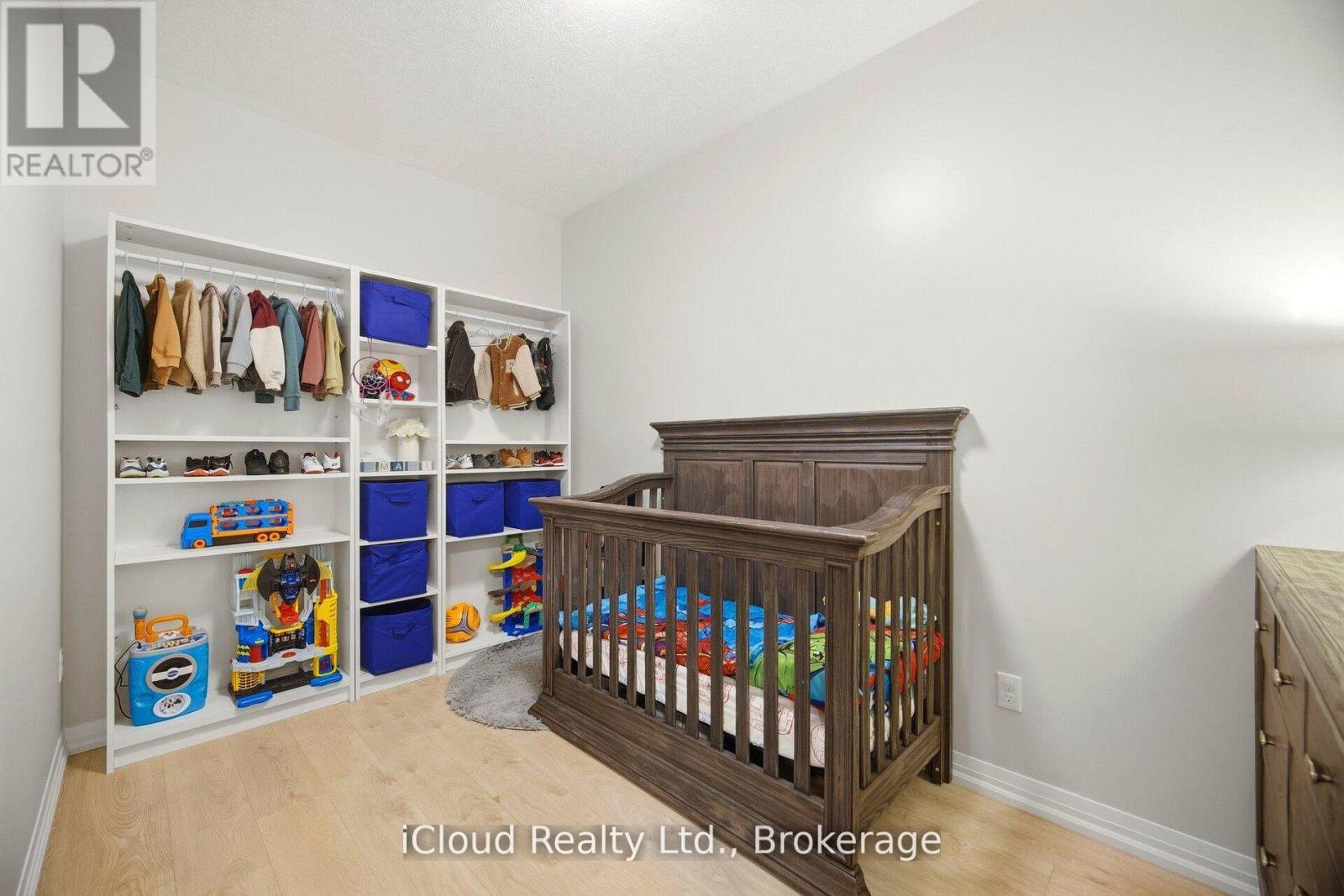 208 - 295 Cundles Road E, Barrie, ON