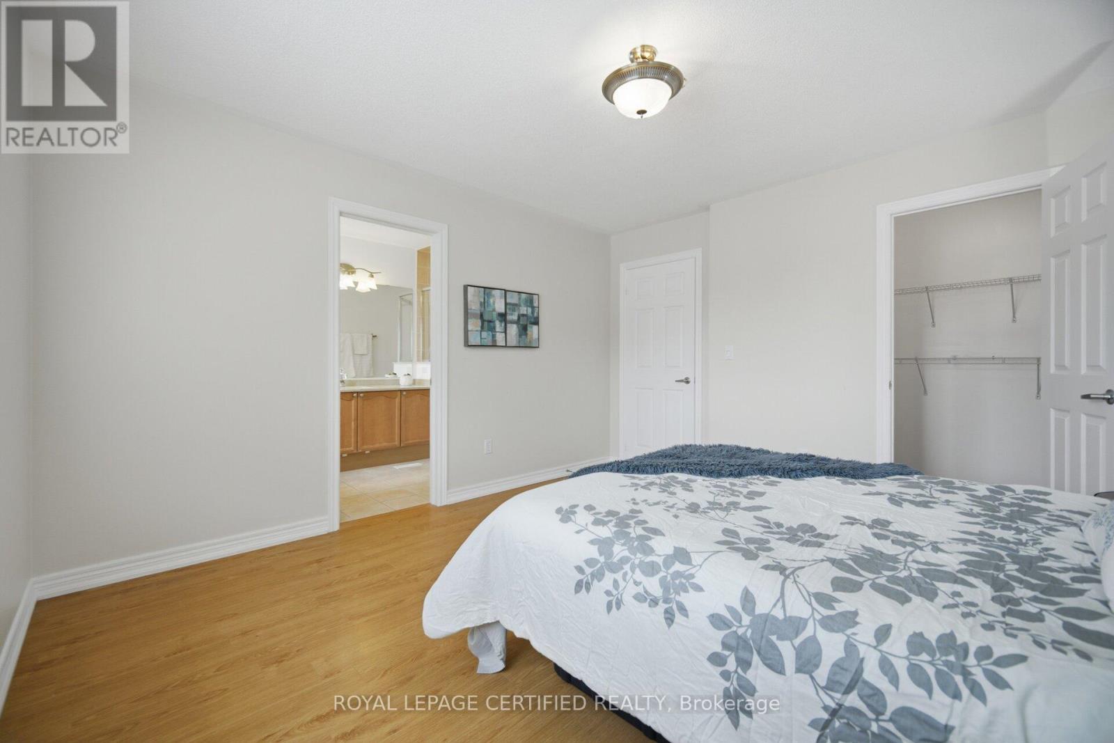 3555 Eglinton Avenue, Mississauga, ON