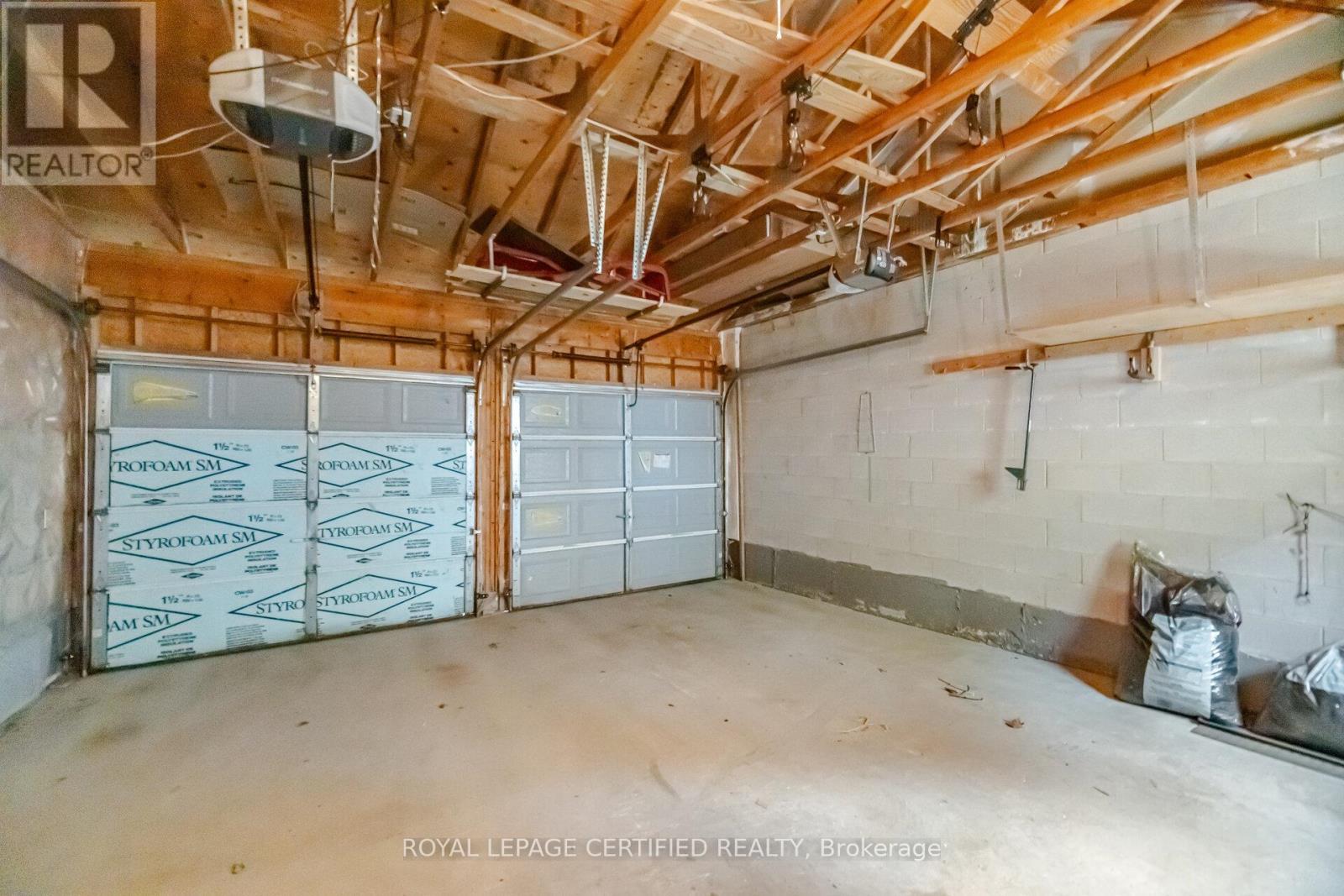 3555 Eglinton Avenue, Mississauga, ON