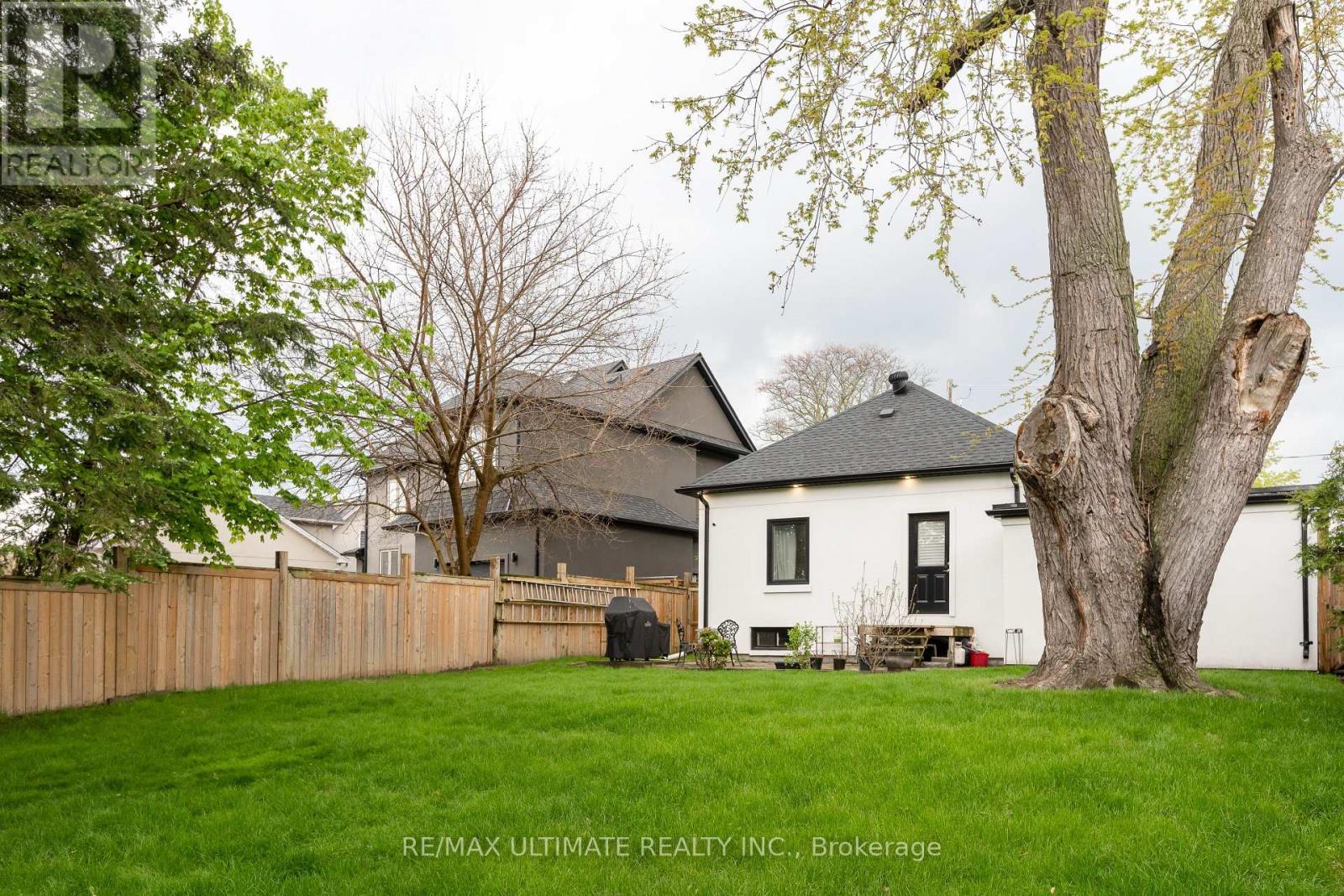 14 Nordale Crescent, Toronto, ON