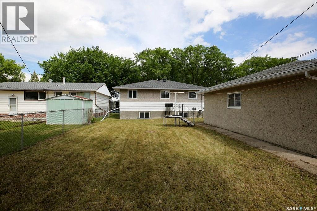 1046 Lindsay Street, Regina, SK