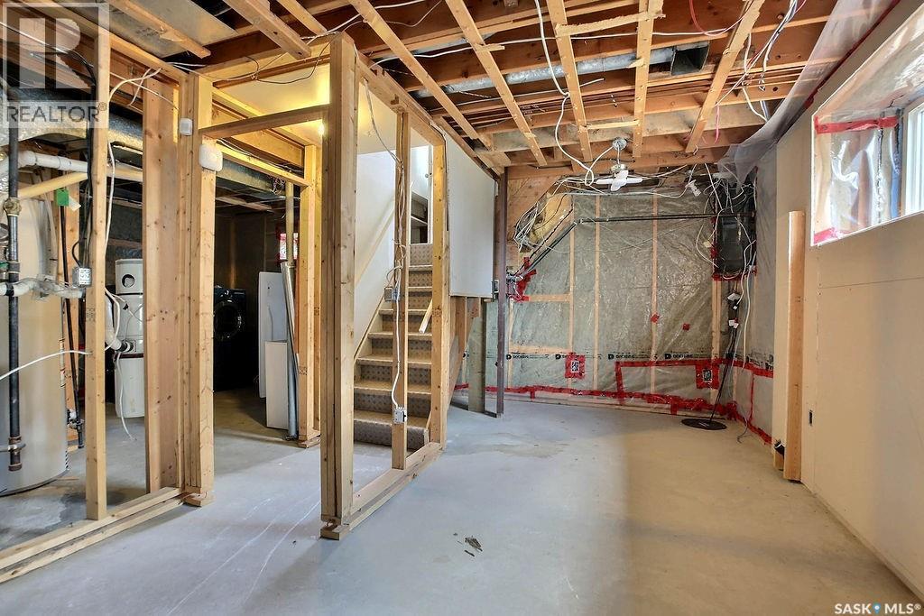 1046 Lindsay Street, Regina, SK