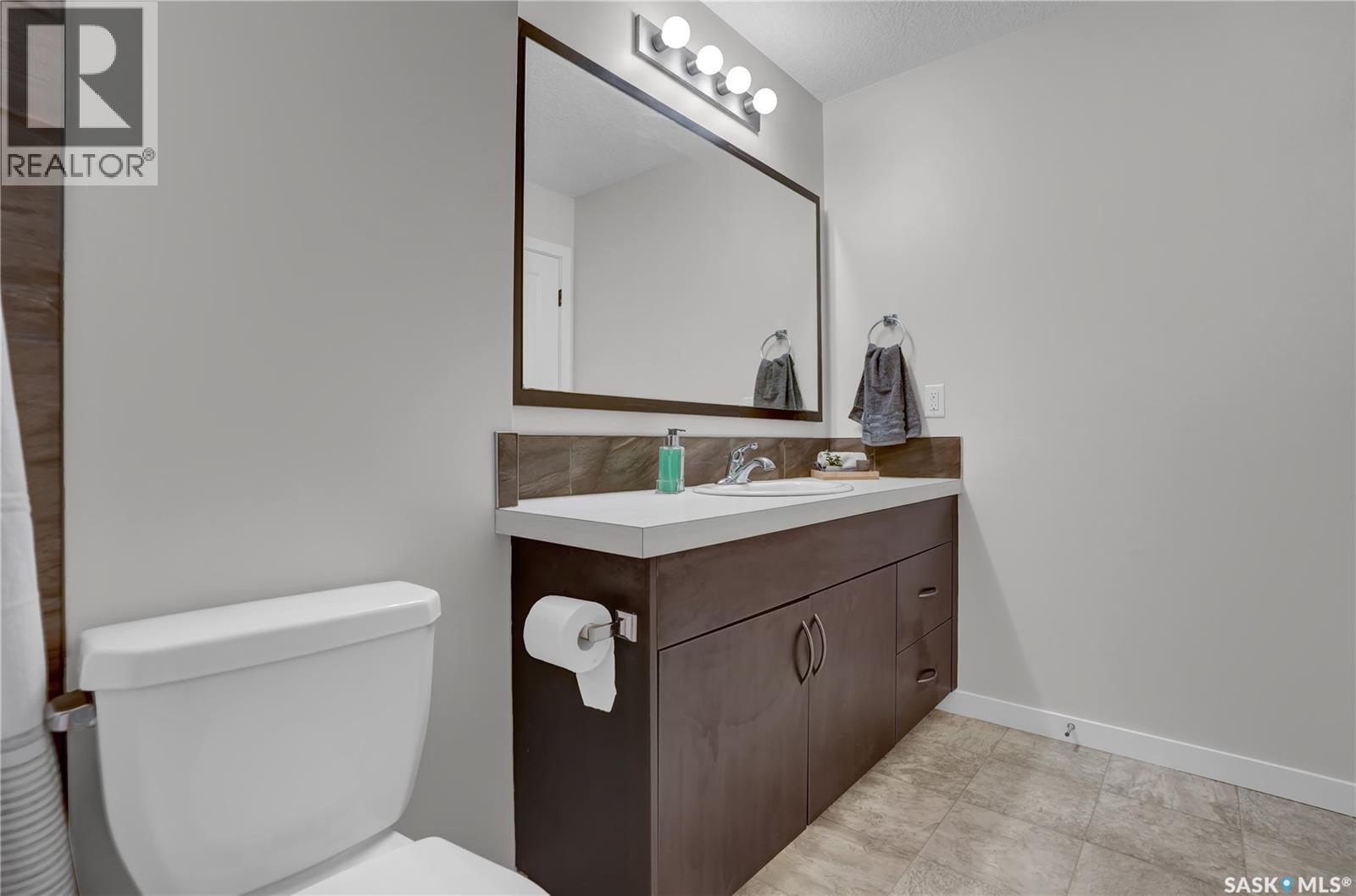 49 5652 Gordon Road, Regina, SK