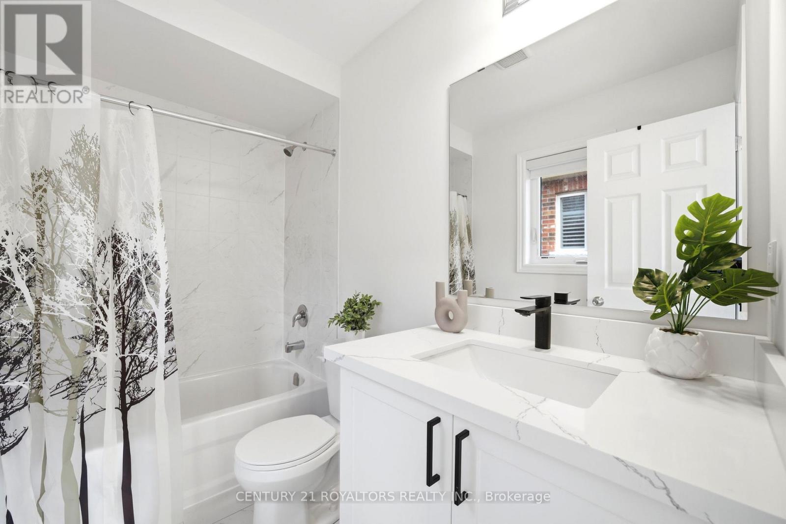 107 Rugman Crescent, Springwater, ON