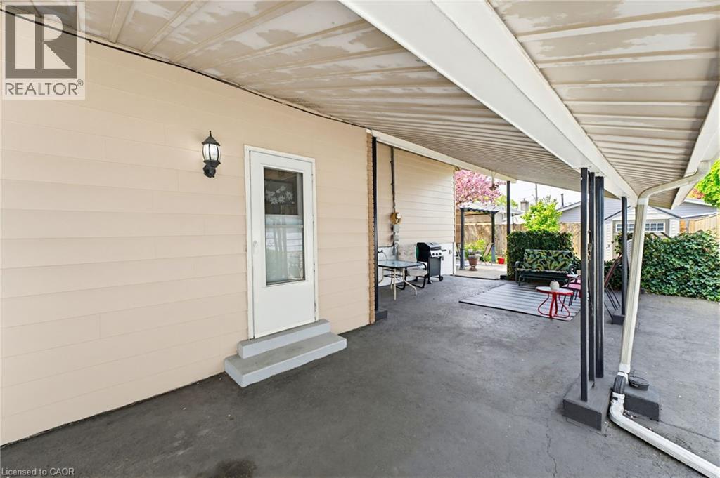 26 Rivercrest Road, Hamilton, ON - Outdoor With Exterior