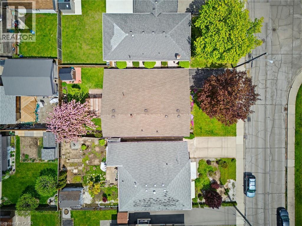26 Rivercrest Road, Hamilton, ON - Outdoor