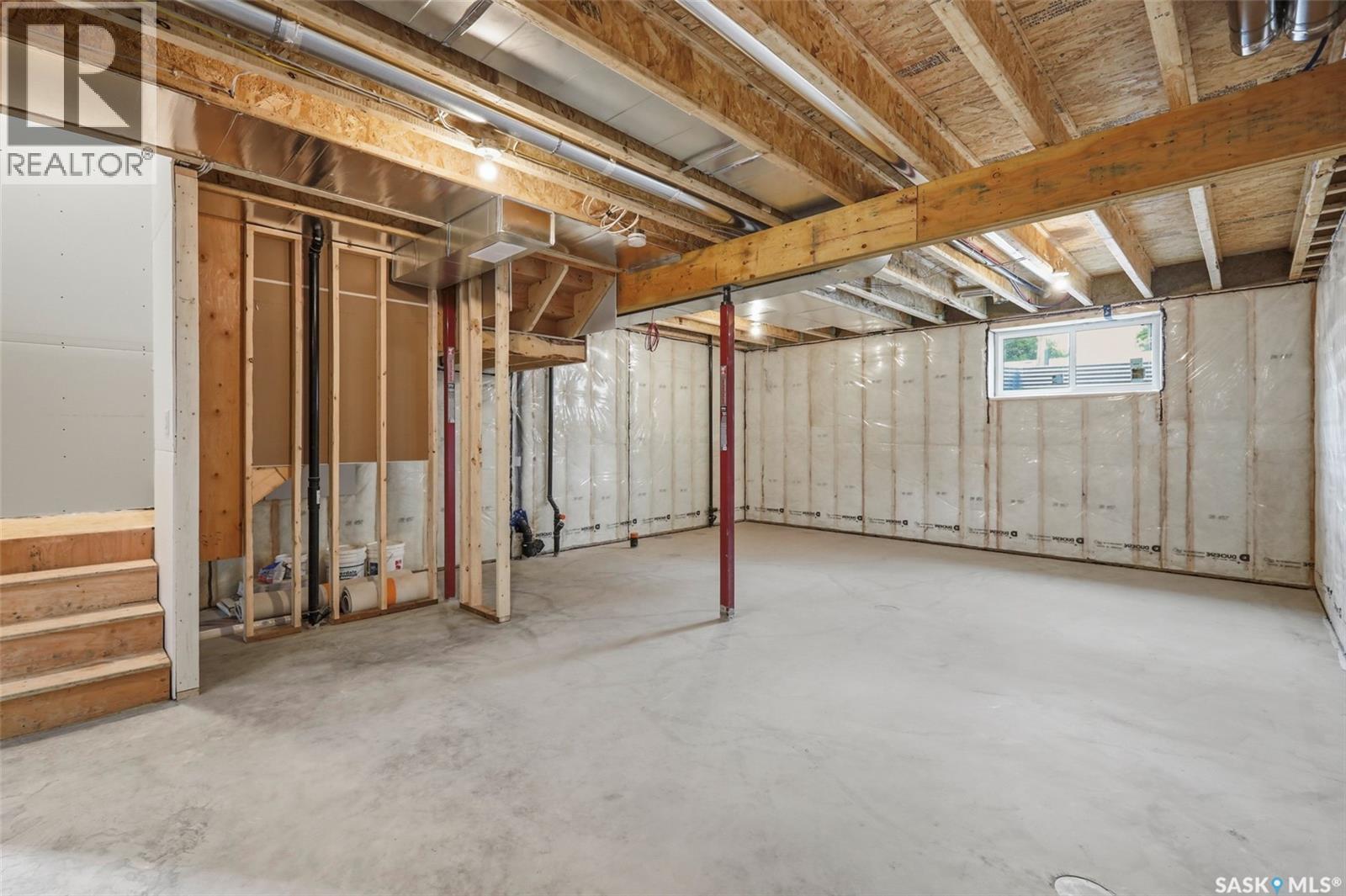 1516 Ewart Avenue, Saskatoon, SK