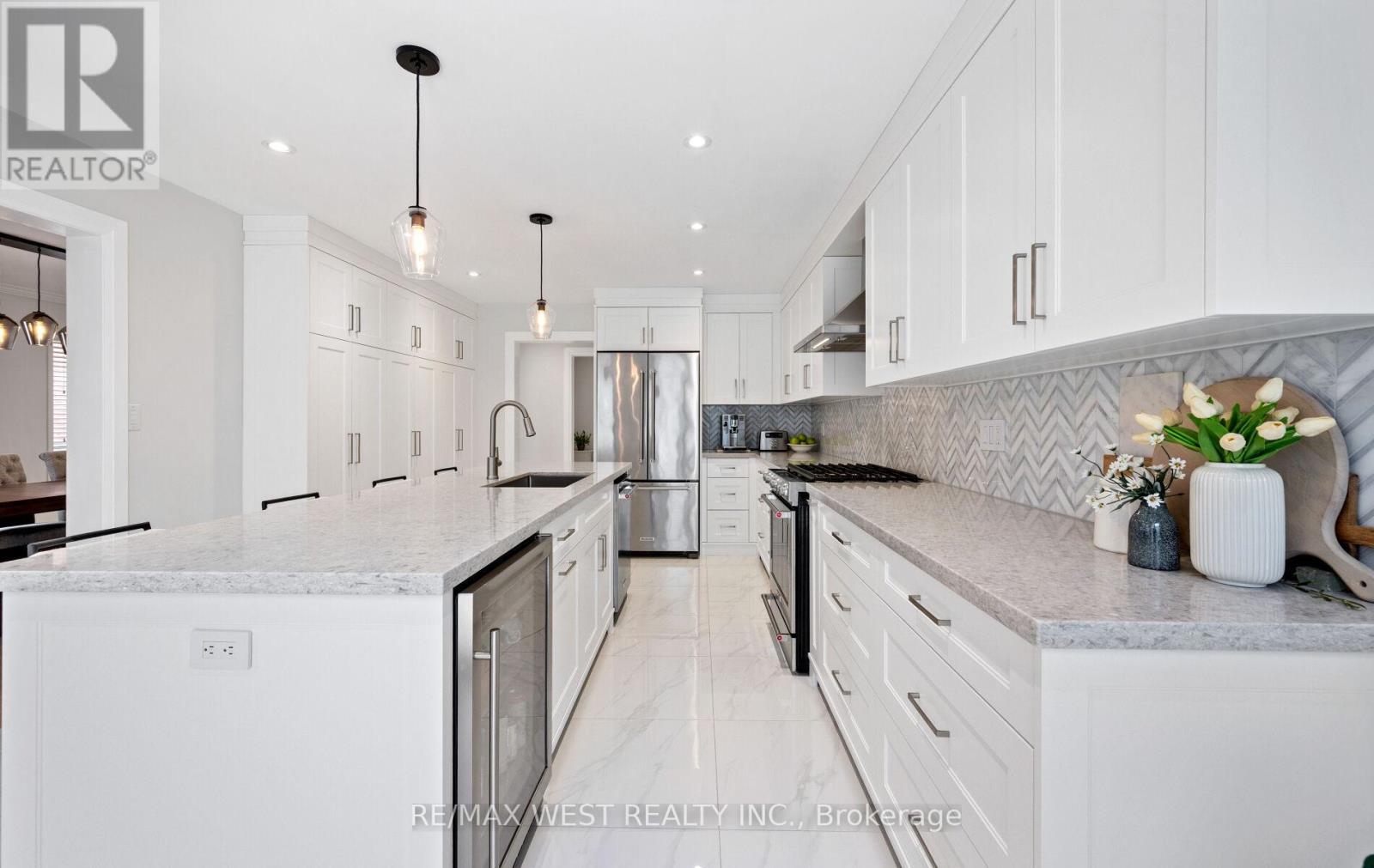 11 Beehive Drive, Caledon, ON