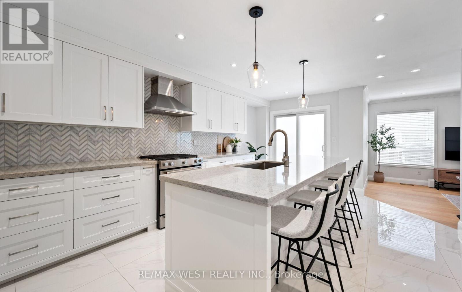 11 Beehive Drive, Caledon, ON