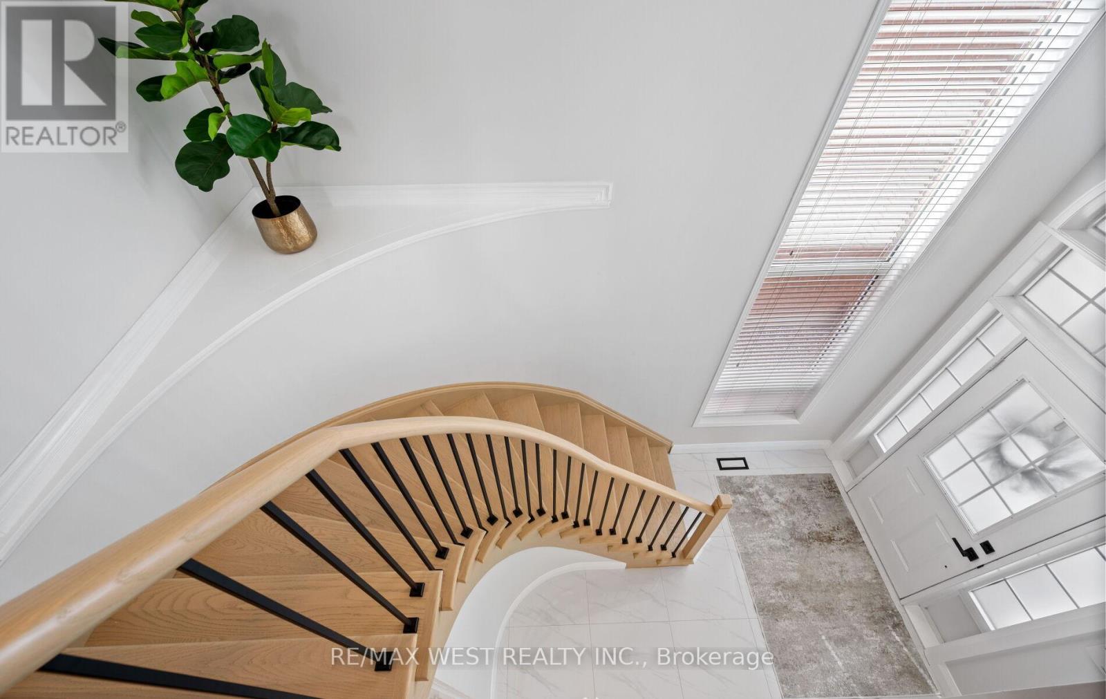 11 Beehive Drive, Caledon, ON