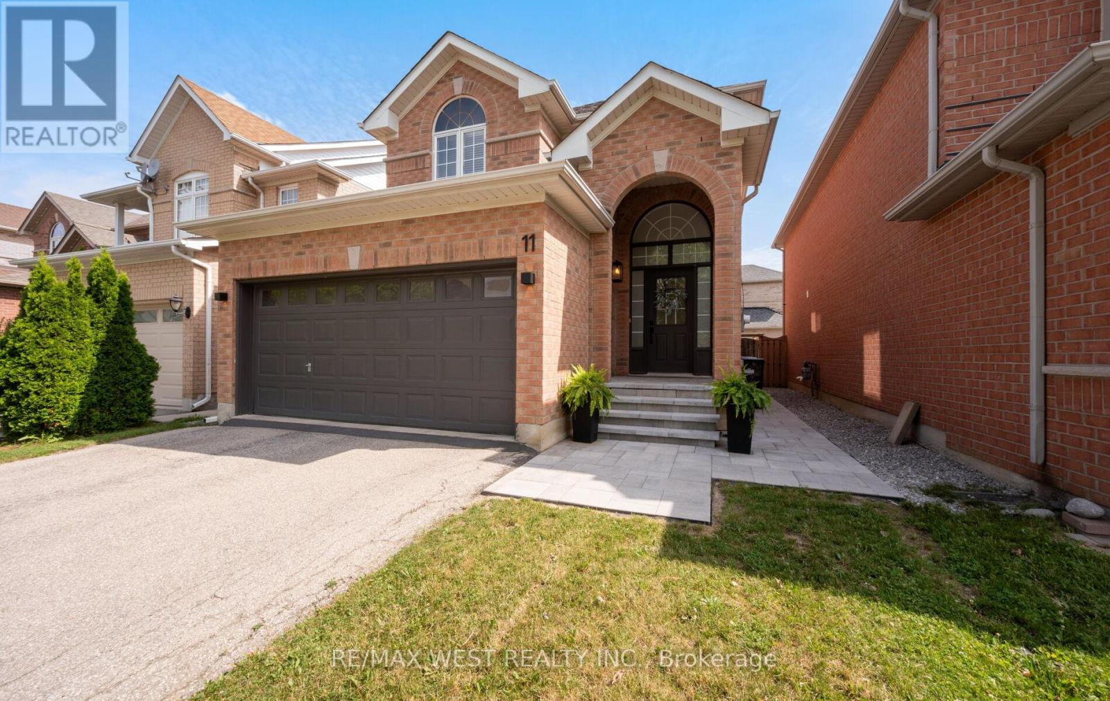 11 Beehive Drive, Caledon, ON