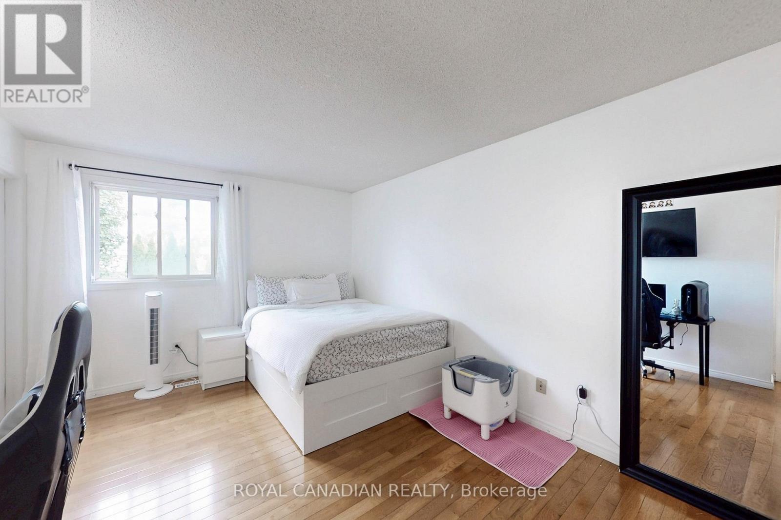 18 Millpond Place, Hamilton, ON