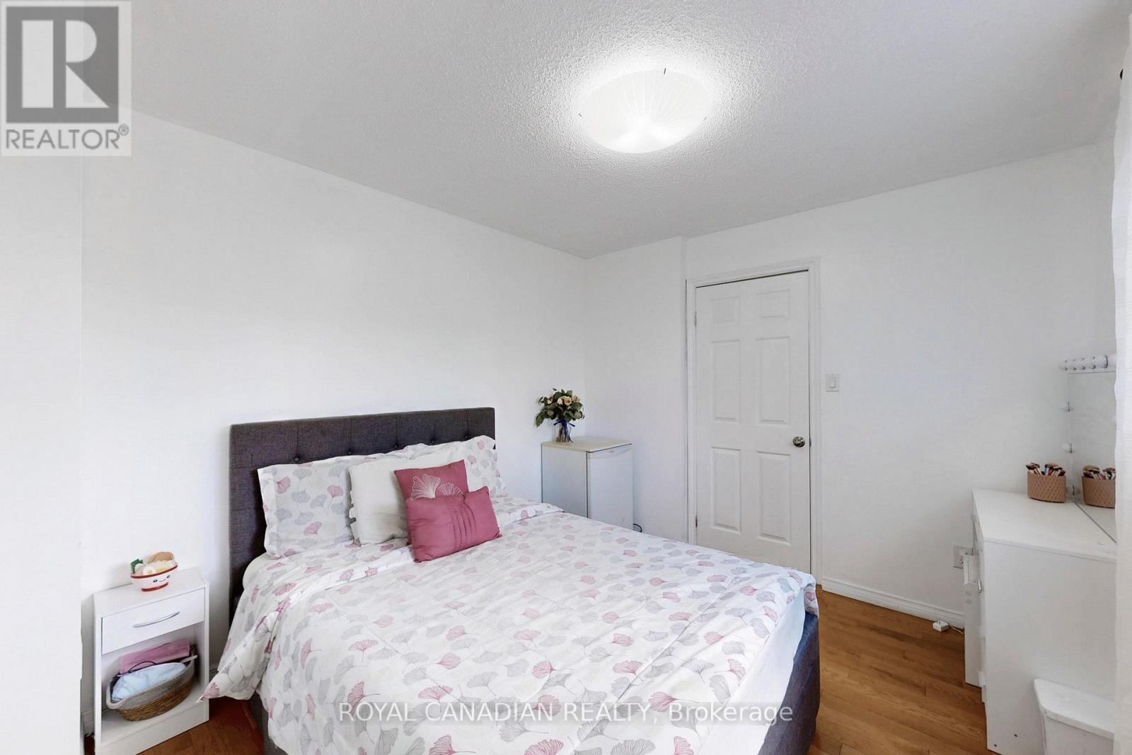 18 Millpond Place, Hamilton, ON