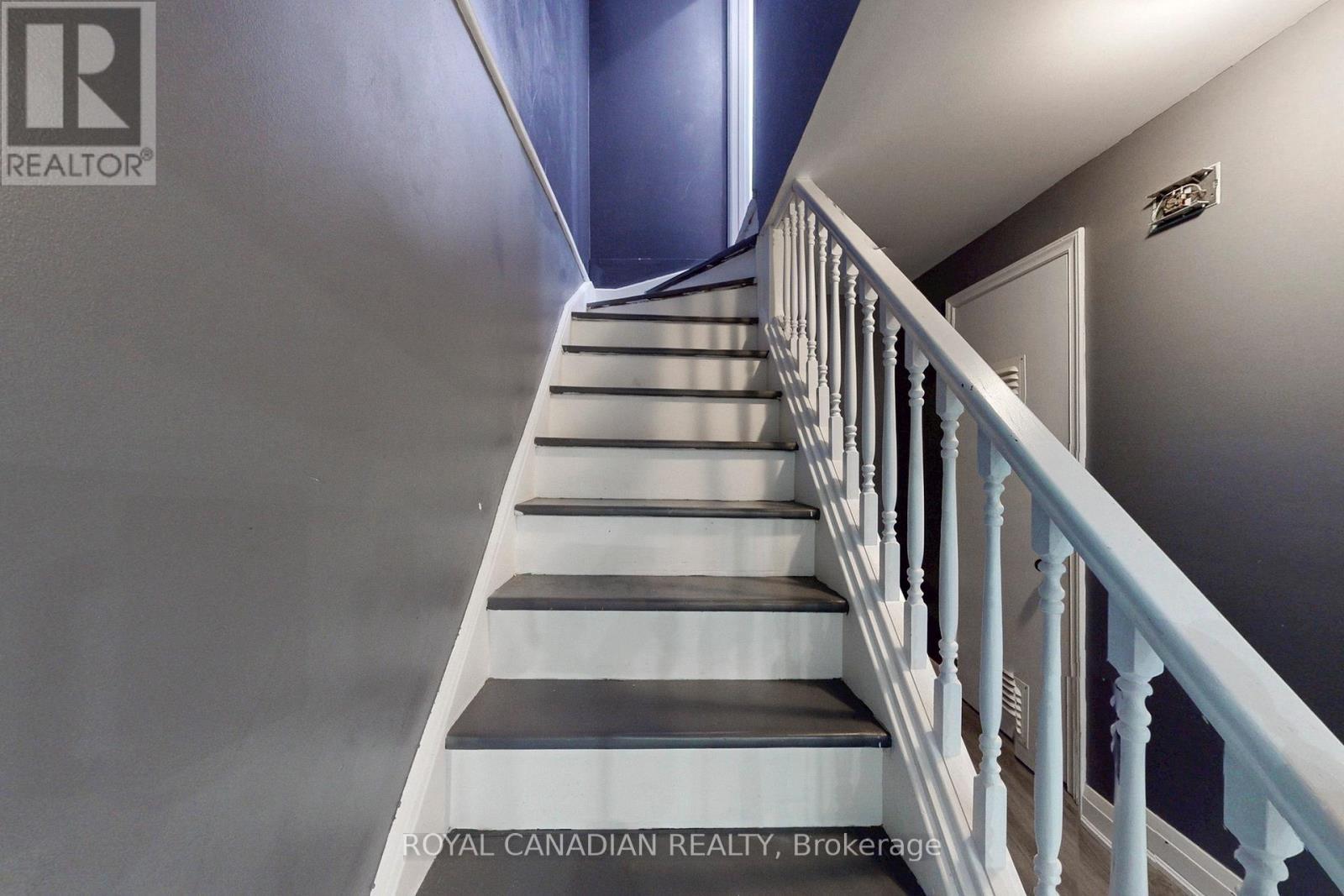 18 Millpond Place, Hamilton, ON