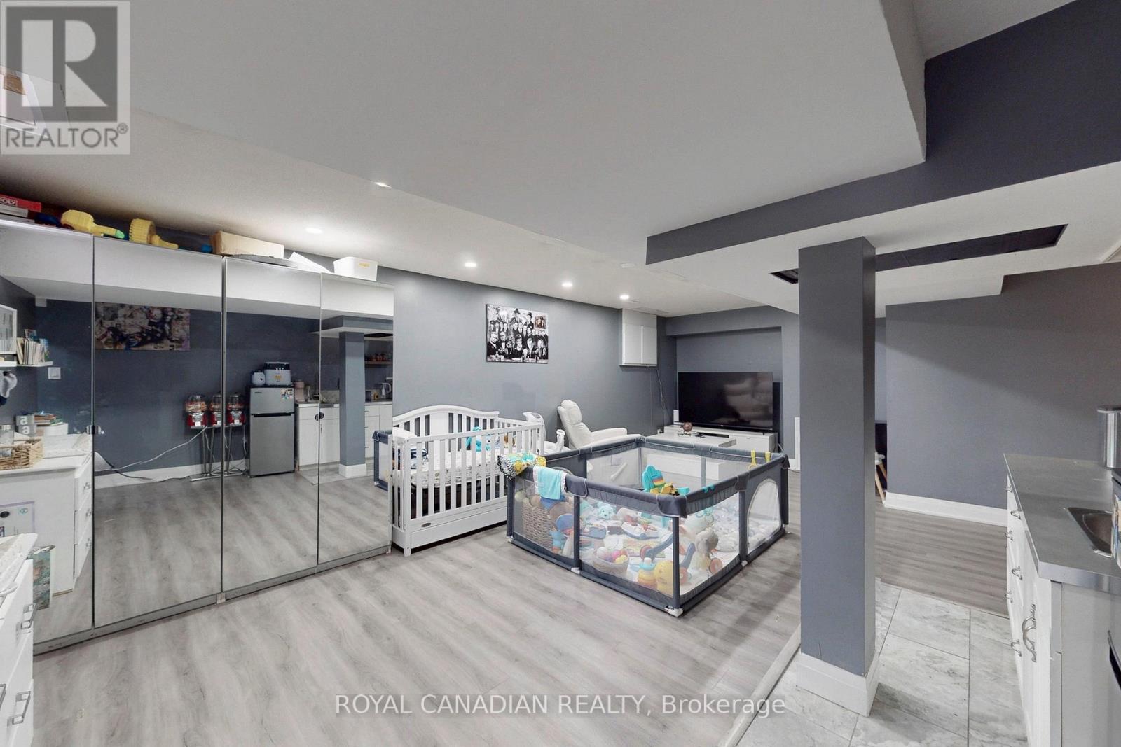 18 Millpond Place, Hamilton, ON