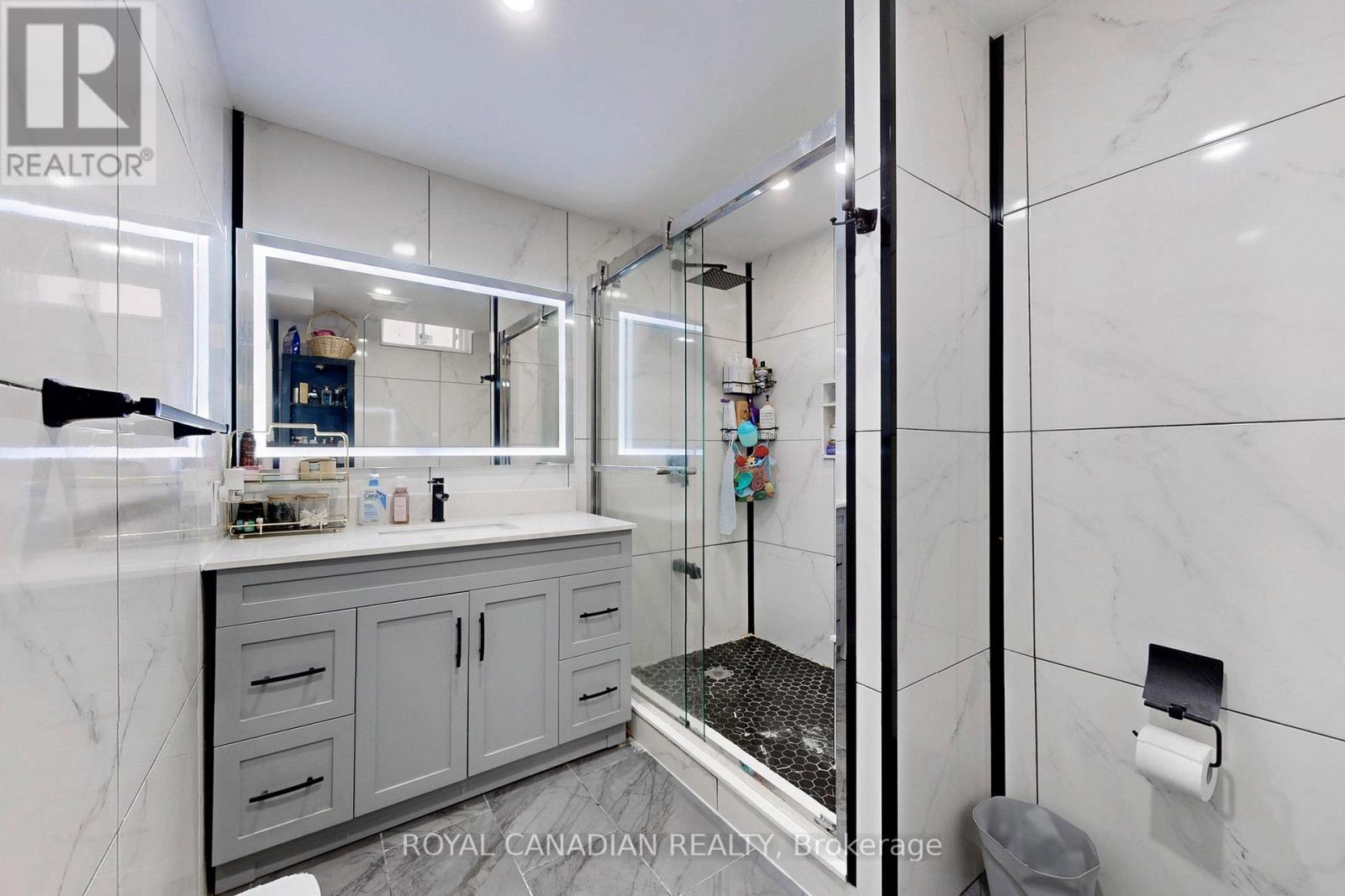 18 Millpond Place, Hamilton, ON
