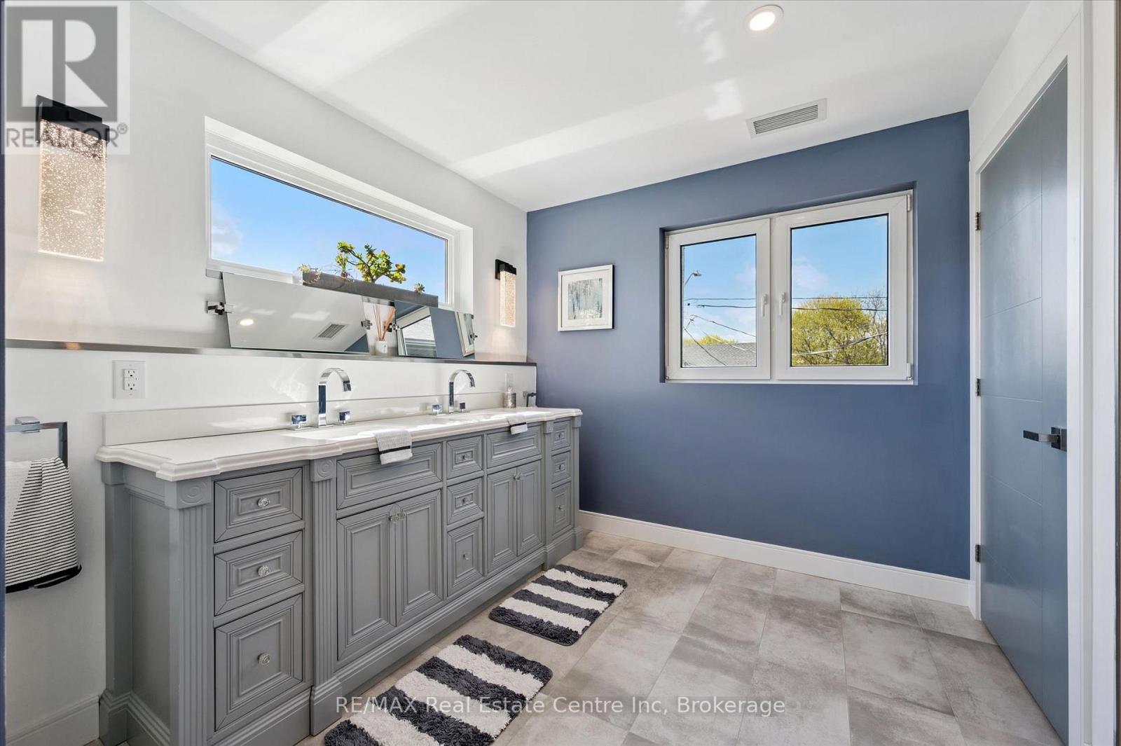 38 Wheeler Avenue, Guelph (St. Patrick'S Ward), ON