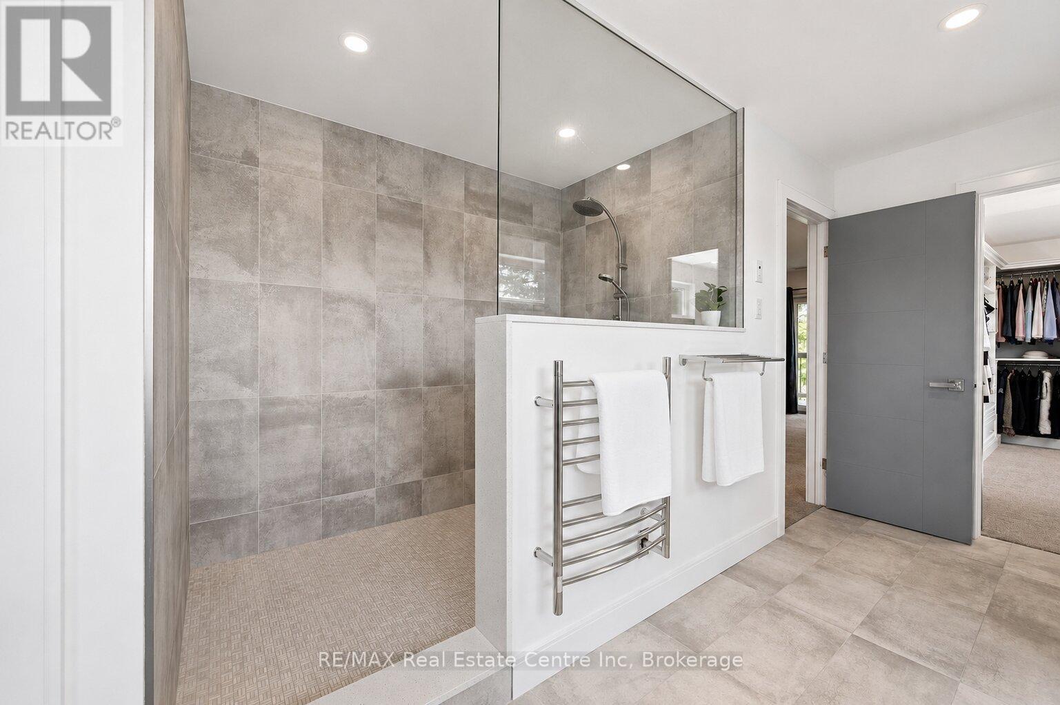 38 Wheeler Avenue, Guelph (St. Patrick'S Ward), ON
