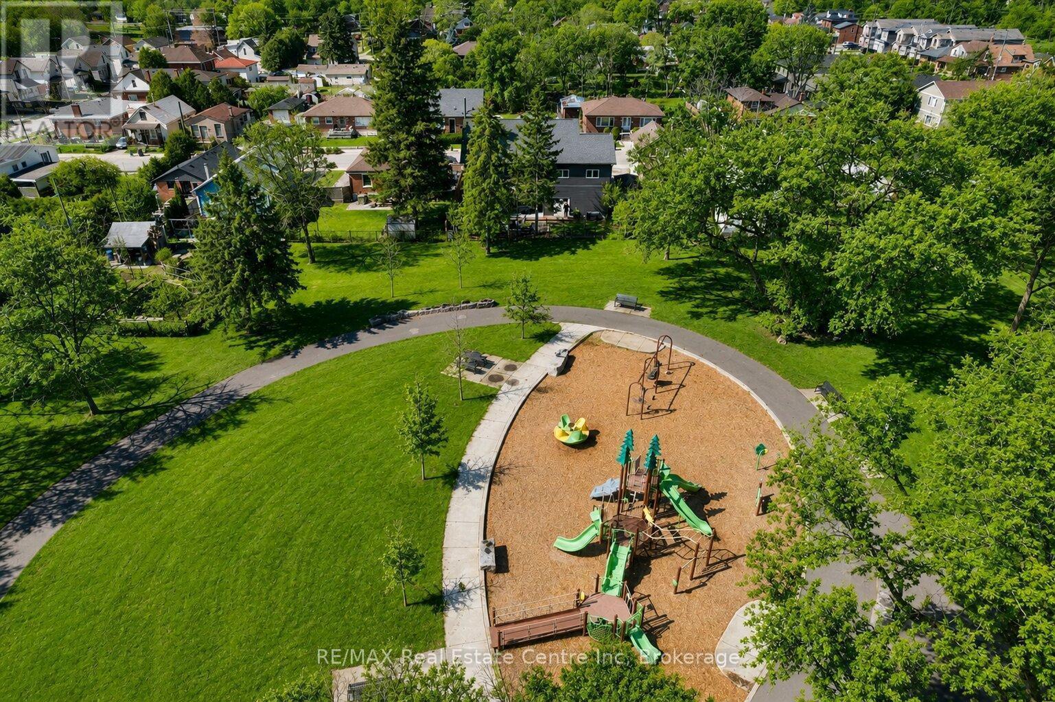 38 Wheeler Avenue, Guelph (St. Patrick'S Ward), ON