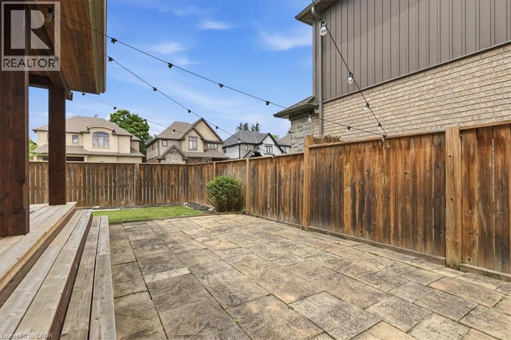 275 Falconridge Drive, Kitchener, ON