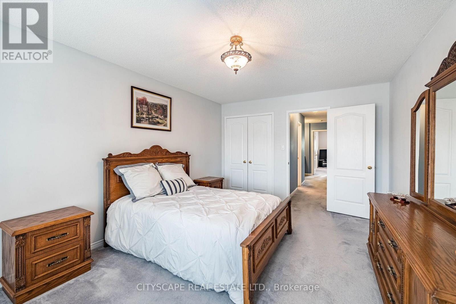 5360 Wilderness Trail, Mississauga, ON