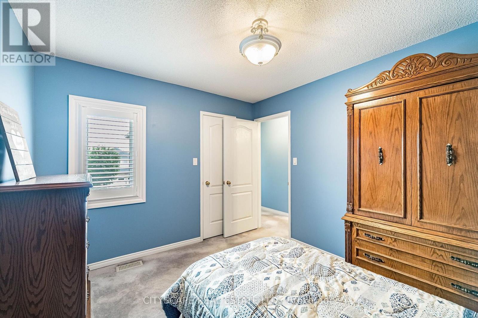 5360 Wilderness Trail, Mississauga, ON