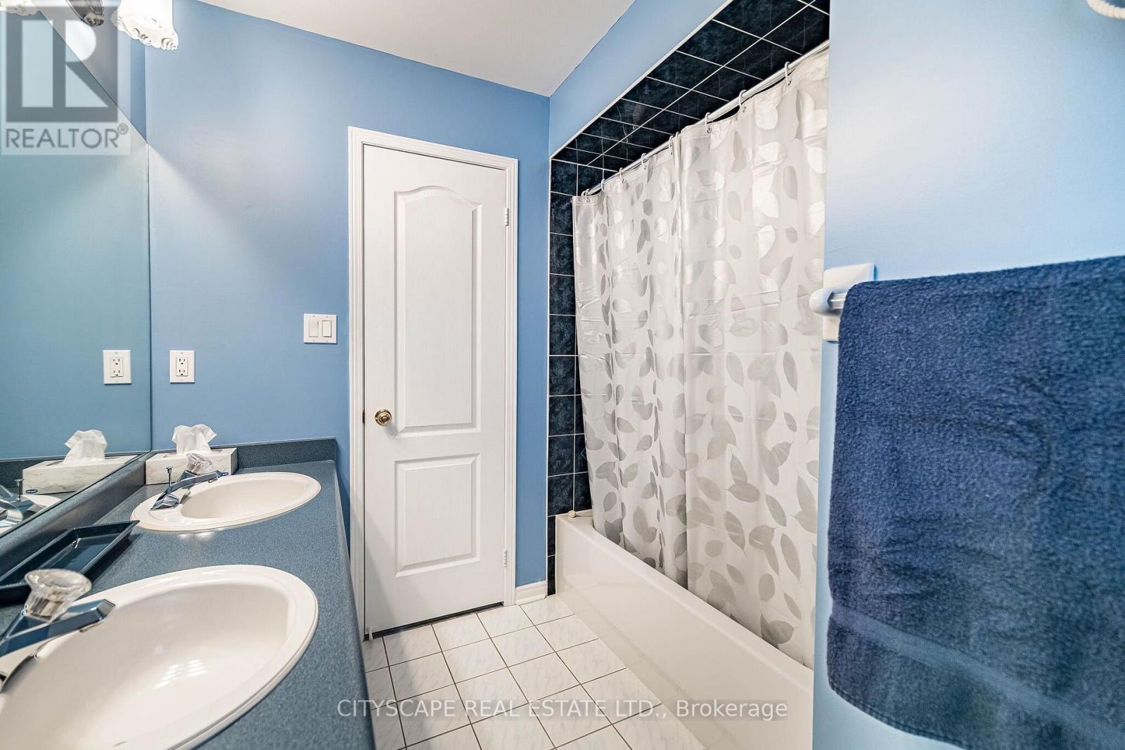 5360 Wilderness Trail, Mississauga, ON