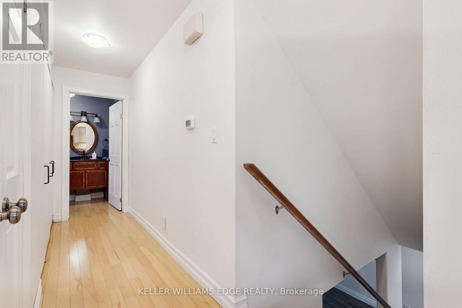 5276 Dickenson Road E, Hamilton, ON