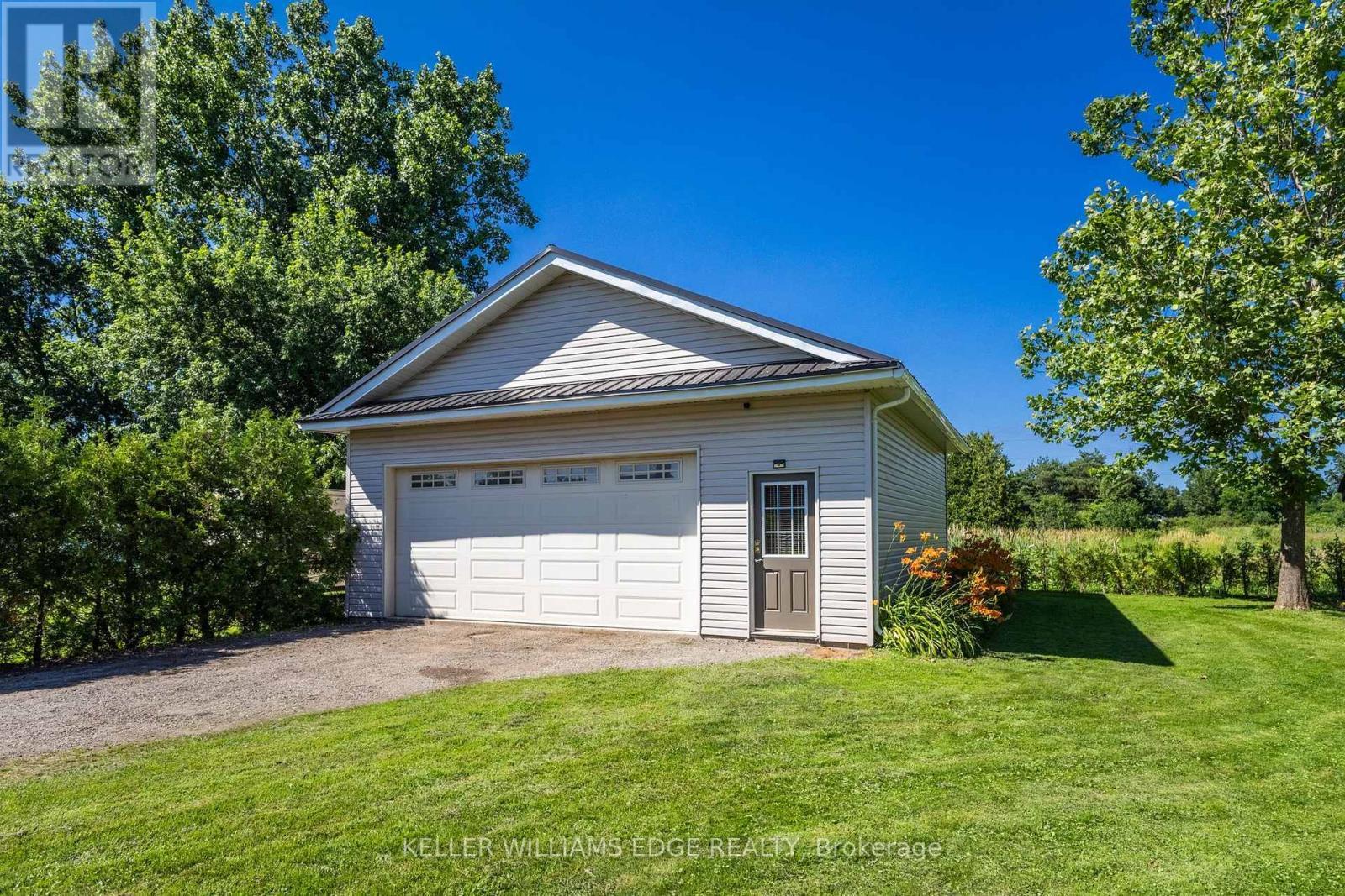 5276 Dickenson Road E, Hamilton, ON
