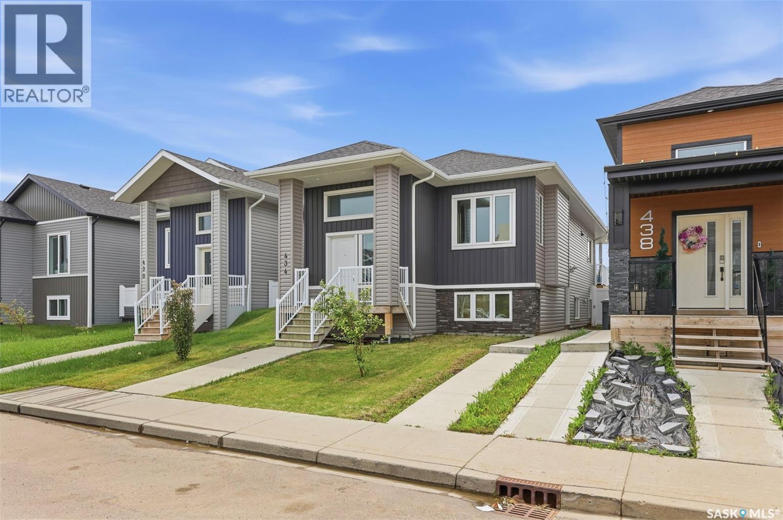 434 Mcarthur Crescent, Saskatoon, SK