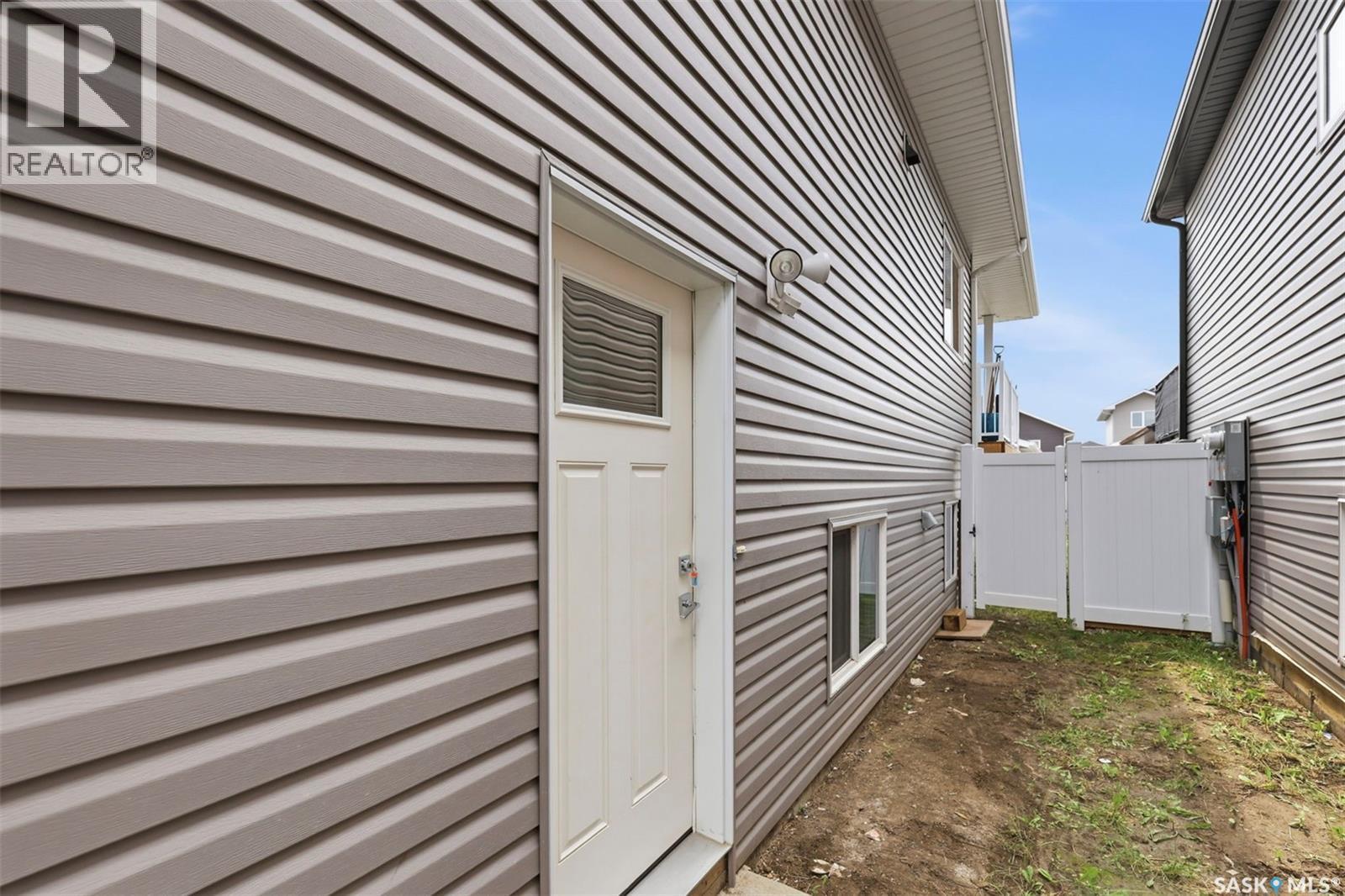 434 Mcarthur Crescent, Saskatoon, SK