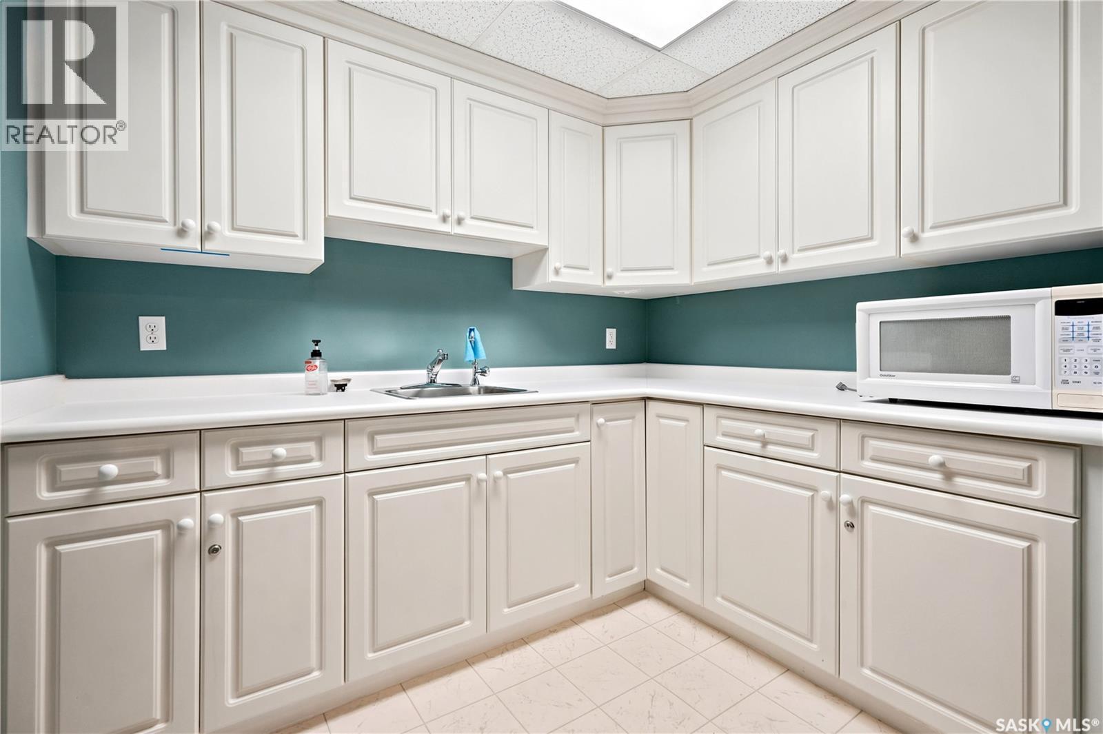 310 2333 Scarth Street, Regina, SK
