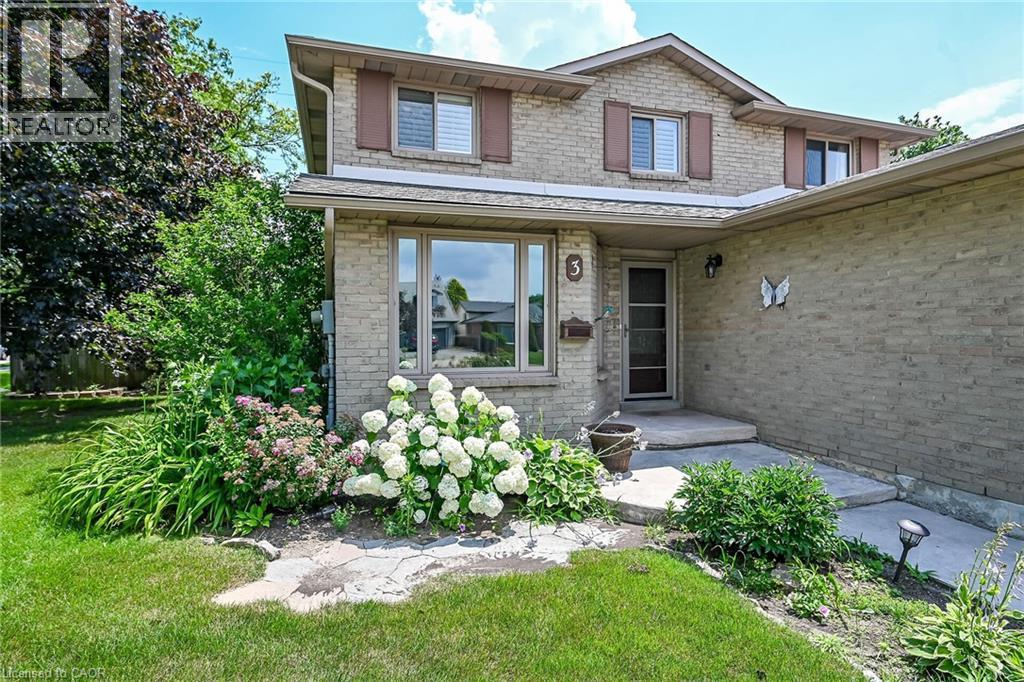 3 Ridgemount Drive, Hamilton, ON