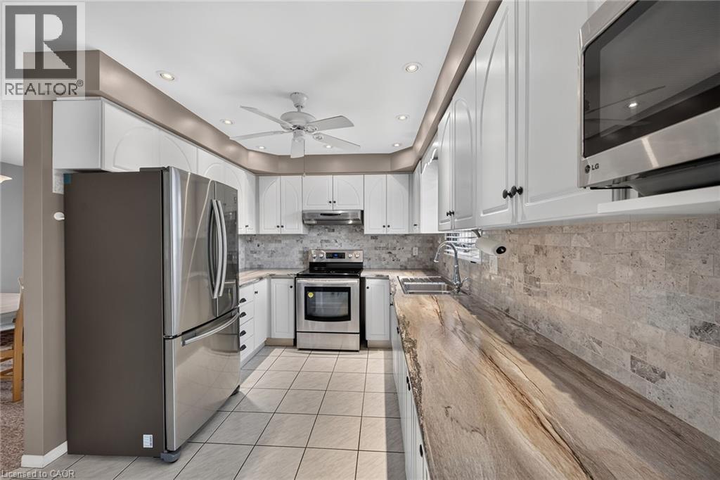 3 Ridgemount Drive, Hamilton, ON