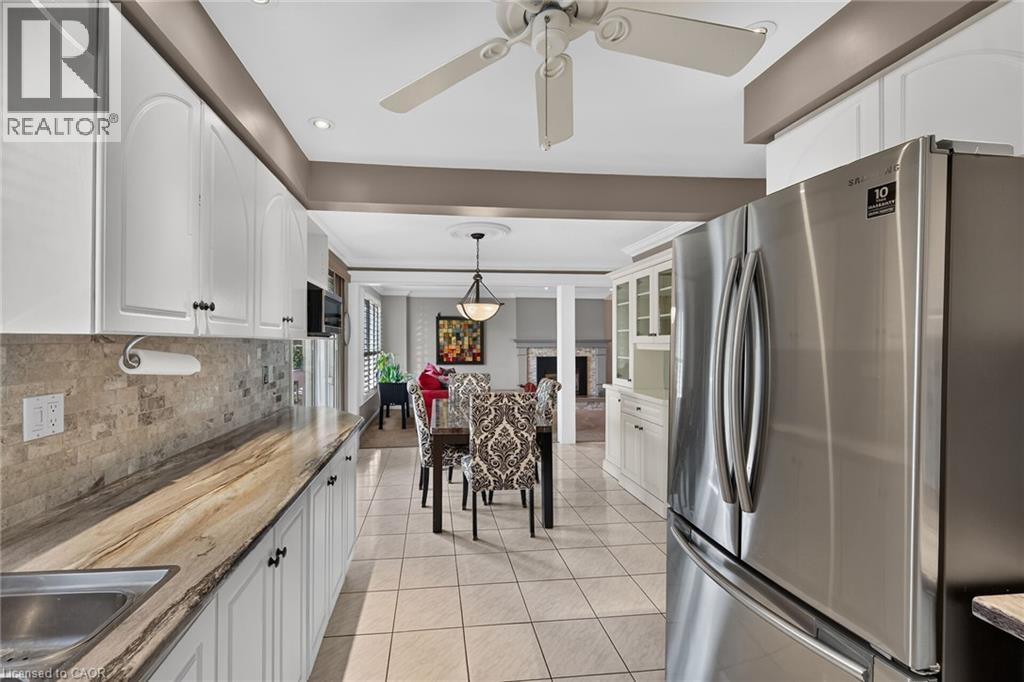 3 Ridgemount Drive, Hamilton, ON