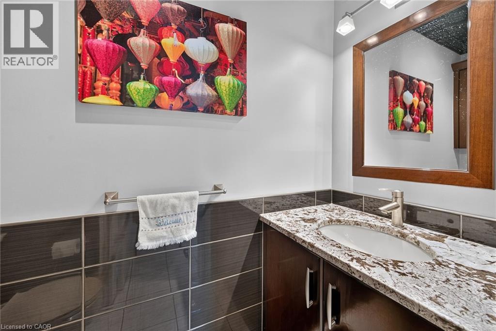 3 Ridgemount Drive, Hamilton, ON