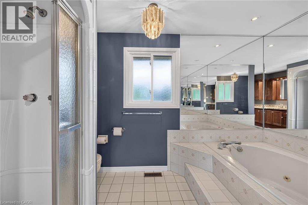 3 Ridgemount Drive, Hamilton, ON