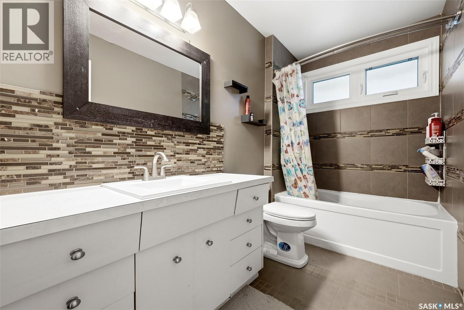 75 Rothwell Crescent, Regina, SK