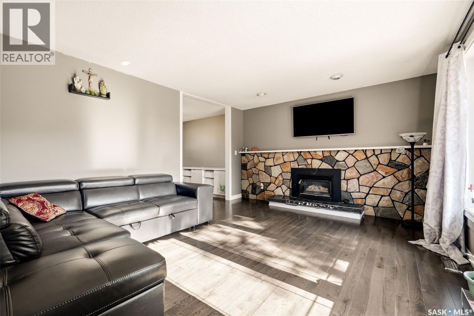 75 Rothwell Crescent, Regina, SK