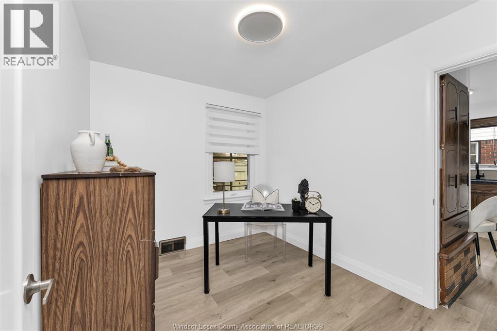 3849 Hillcrest, Windsor, ON