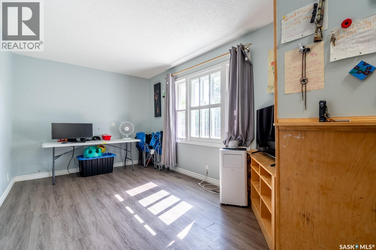 725 Cameron Street, Regina, SK