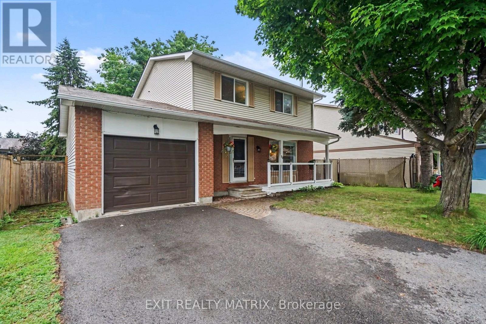 30 Bartley Crescent, Ottawa, ON