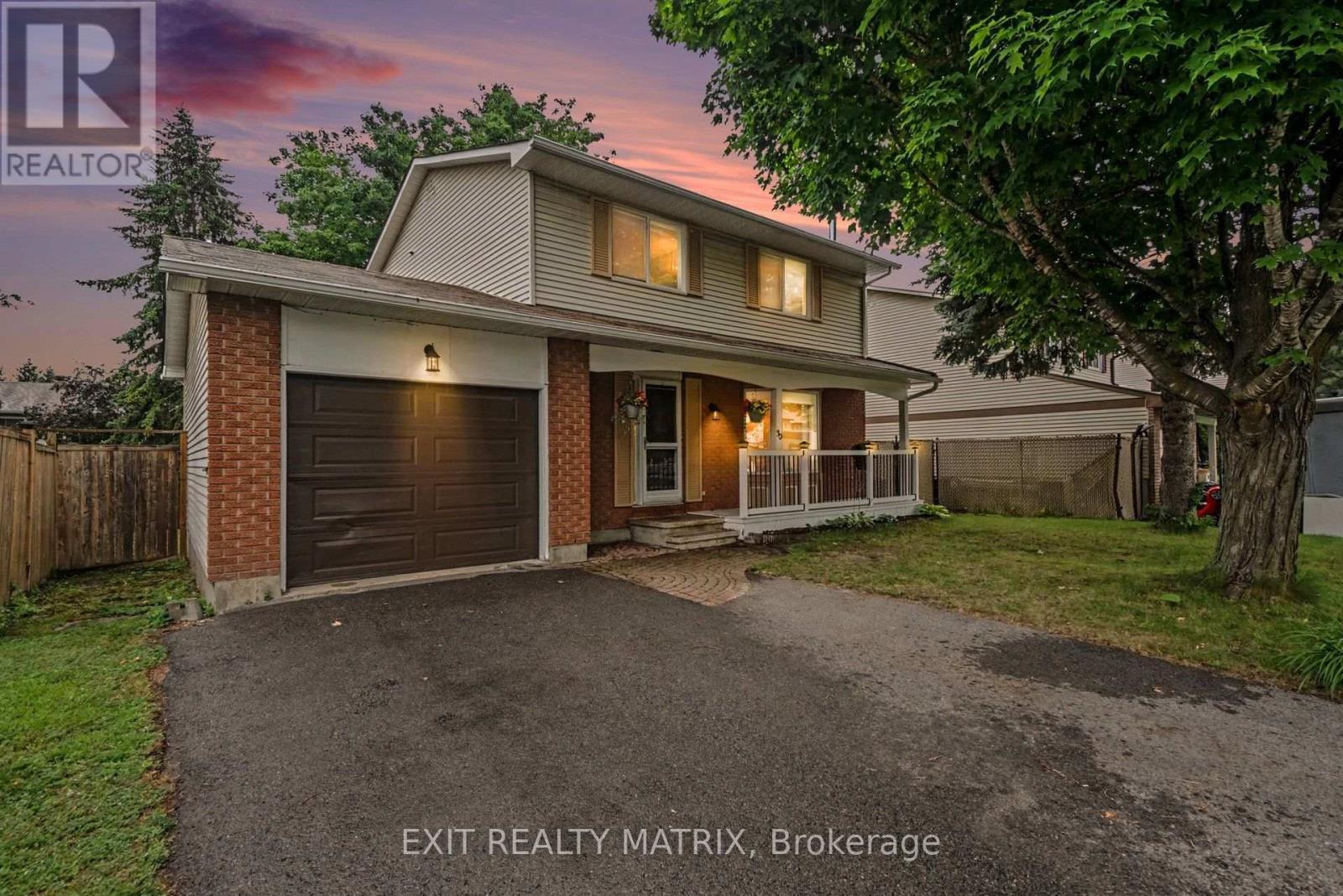 30 Bartley Crescent, Ottawa, ON
