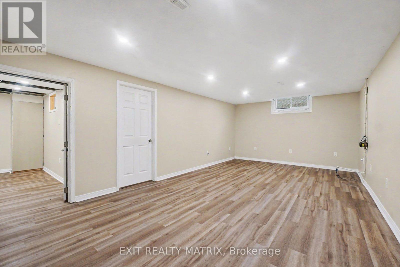 30 Bartley Crescent, Ottawa, ON - Indoor