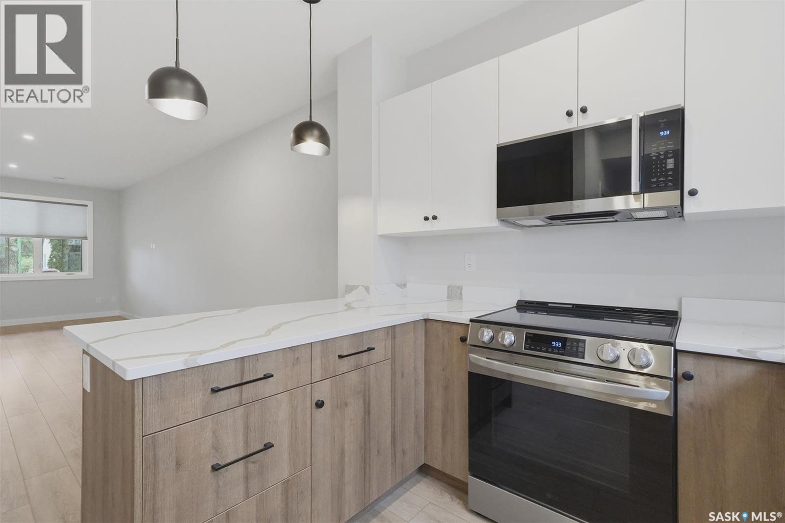 1118 9Th Street E, Saskatoon, SK